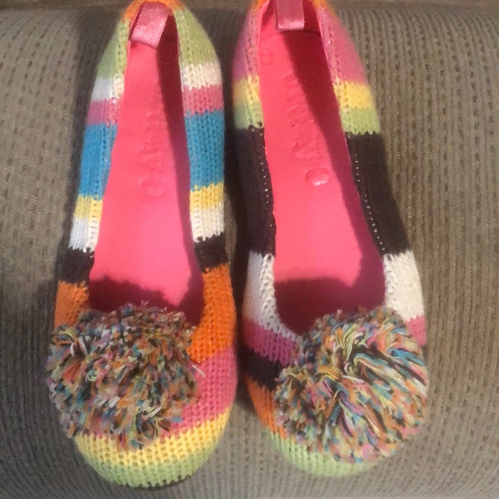 Girls Crazy 8 striped shoes